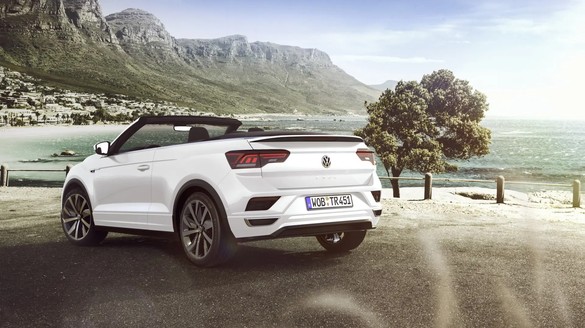 Volkswagen wychodzi poza schematy – T-Roc Cabriolet